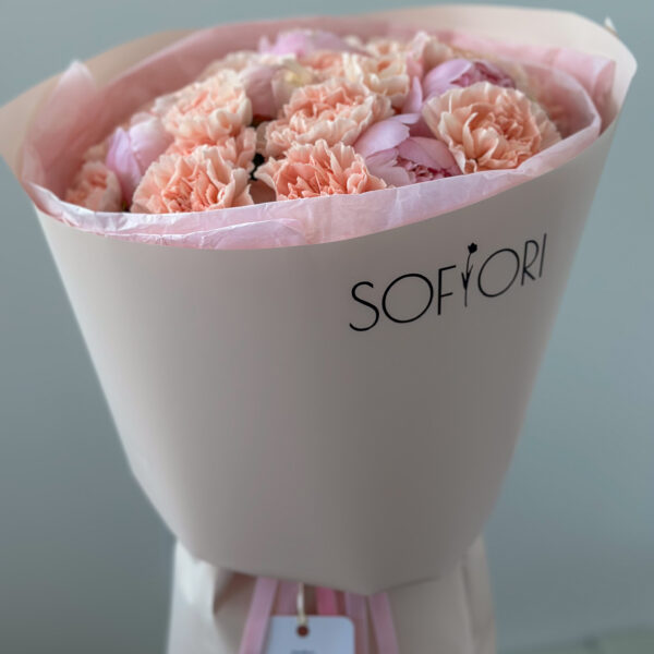 Calgary flower delivery - Exquisite Pink Peonies & Carnations