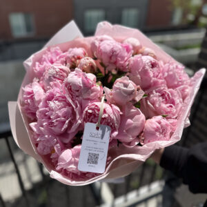 Perfect pink peony bouquet for any occasion. Flower delivery in Calgary.